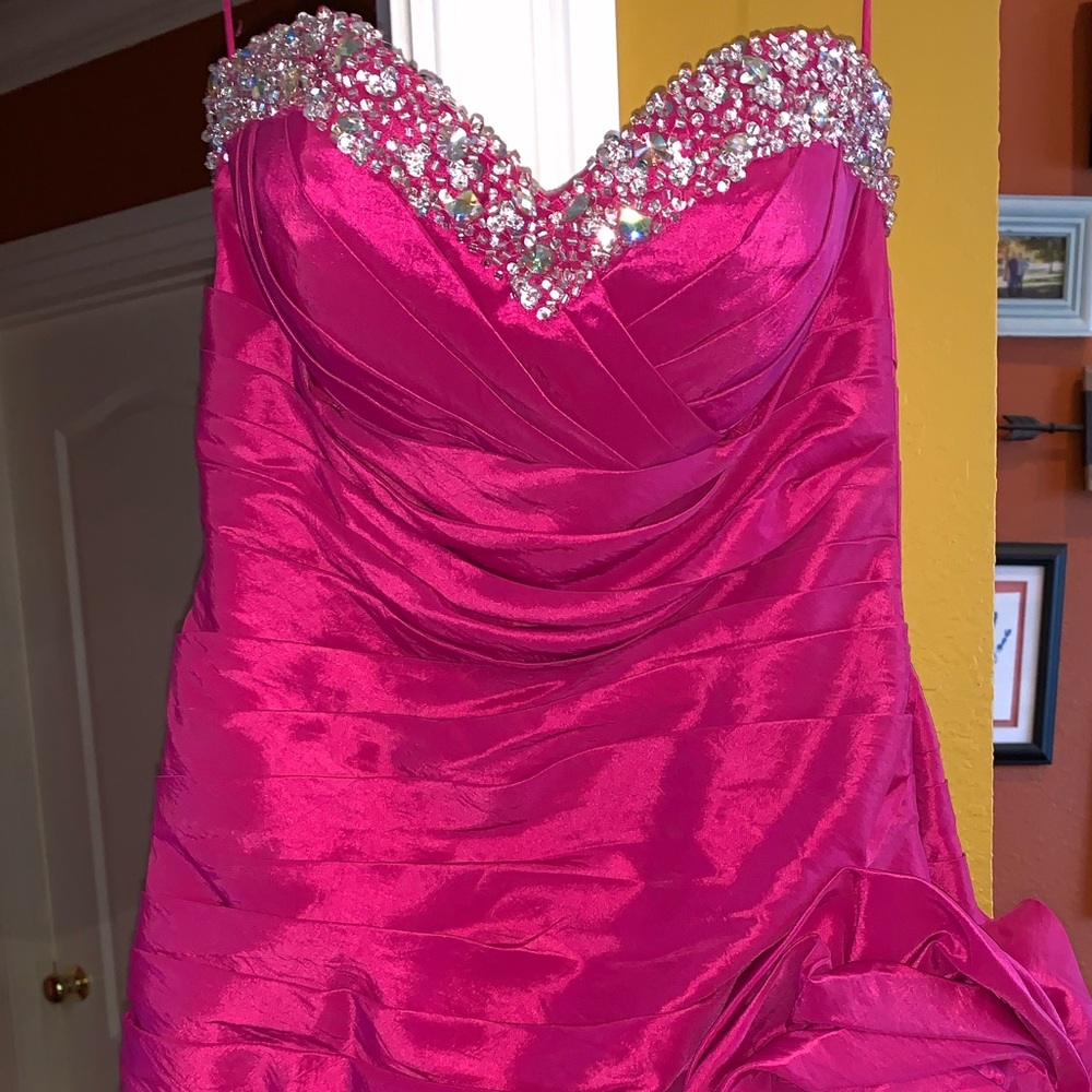 Night Moves Short 80s Formal Prom